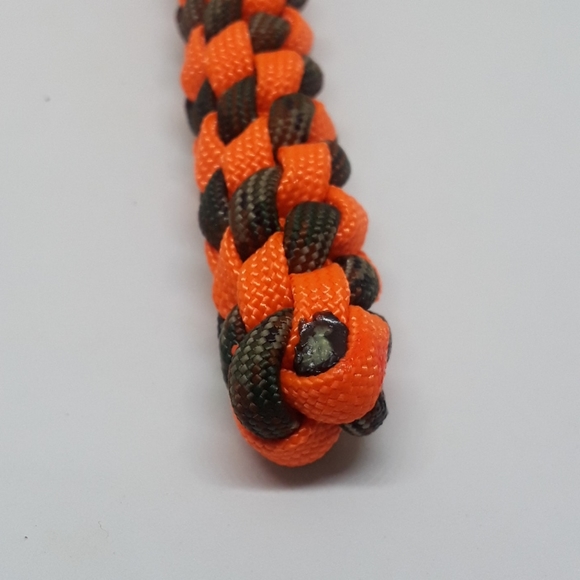 paracord keychain - Picture 2 of 4